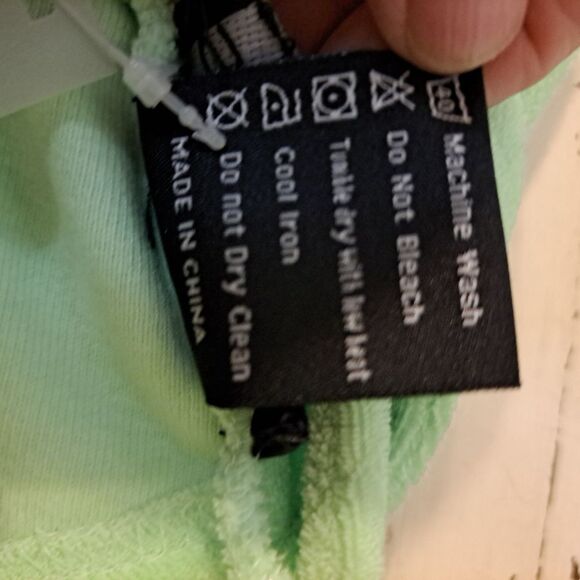 SHACI GREEN MINT CROP TOP WITH A SCARF DESIGN NWT SIZE 1XL - Picture 9 of 10